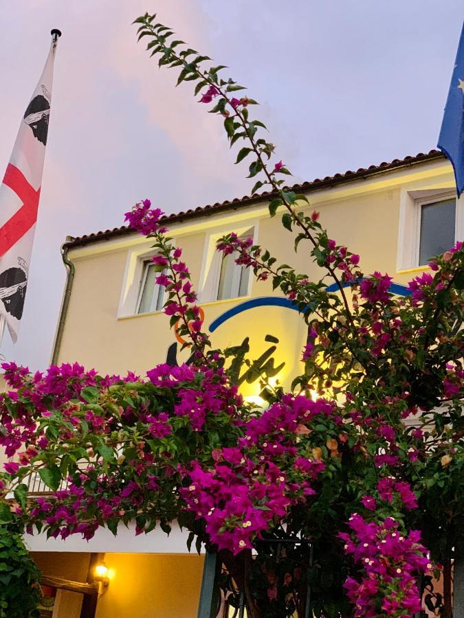 Meta Hotel Santa Teresa Gallura Luaran gambar